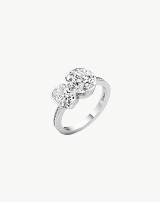 Sculptural Diamond Ring